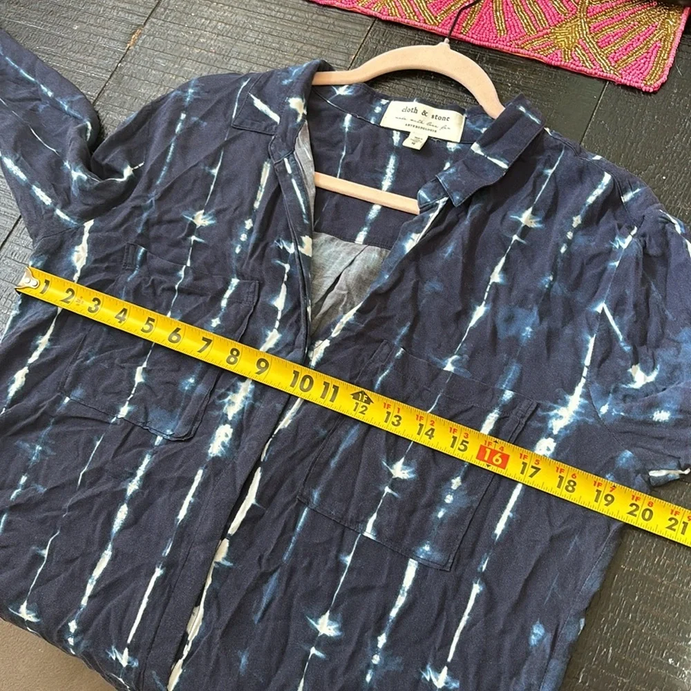 Cloth & Stone x Anthropologie Robyn Tie-Dye Button down Shirt Blue White sz M - Picture 11 of 13